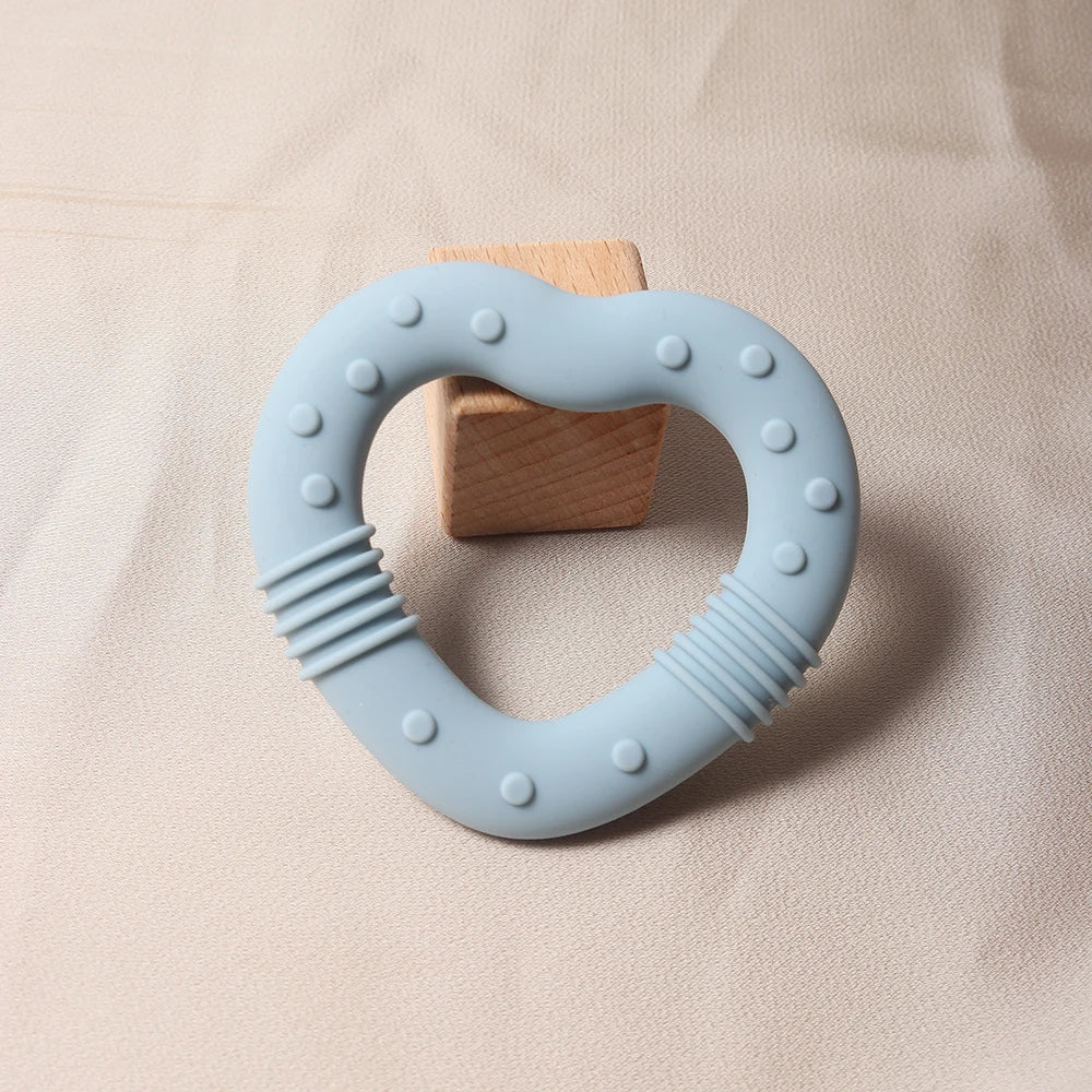 Food Grade Silicone Heart Teether New Baby Teething Toy Silicone Teether for Infant Relief Comfortable Chew Toy